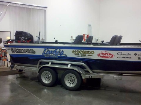 Need Boat Graphics or Decals for Bartlett Lake in Carefree AZ? - Spotlight  Signs & Imaging