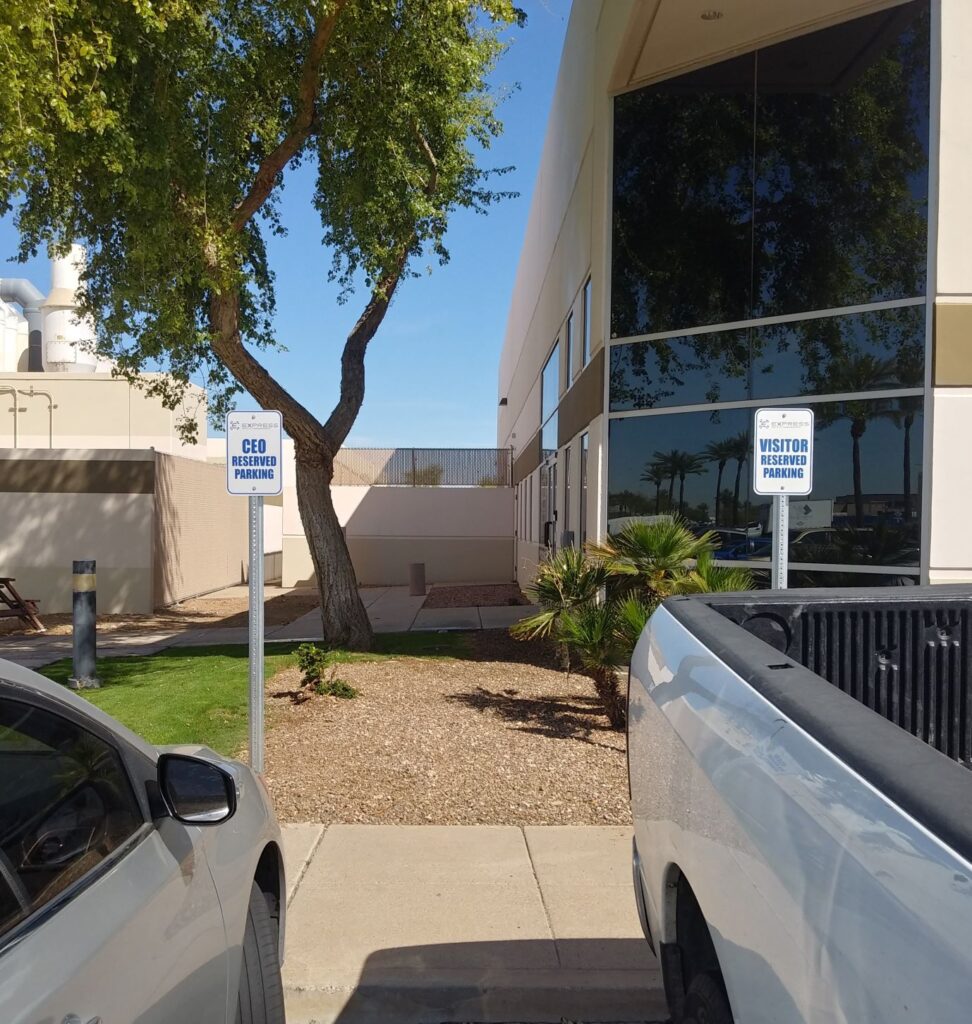 Visitor Parking Signs in Scottsdale AZ