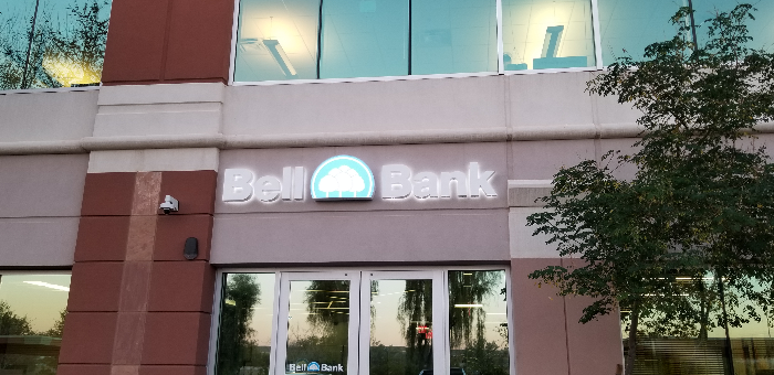 halo lit channel letters for buildings in gilbert az