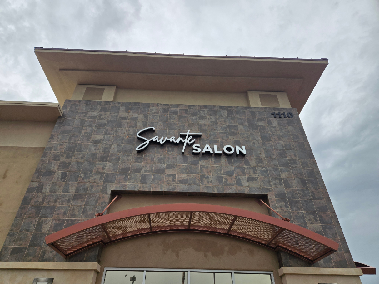 Savante Salon Advertises With Elegant Pan Channel Letters in Gilbert ...